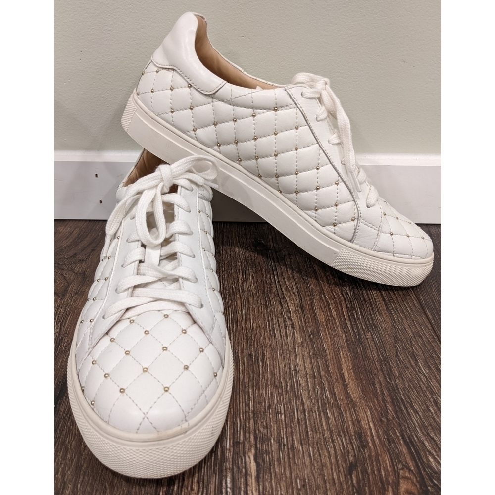Barney's New York Leather White Quilted Fashion Sneakers Size 9.5